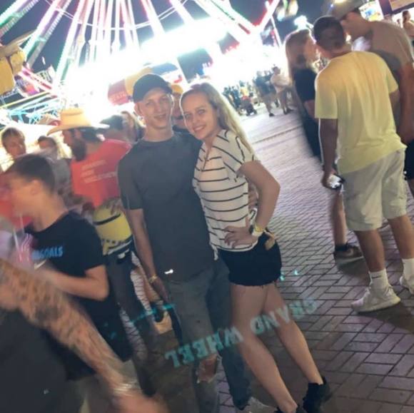 Meet your Posher, Riley - Picture 1 of 1